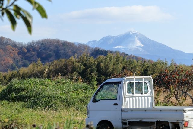 軽トラ - 小型トラックや軽トラの鳥居・アオリに取り付けるパーツを販売「軽トライアングル」